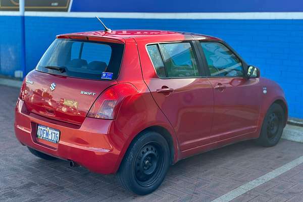 2009 Suzuki Swift  RS415