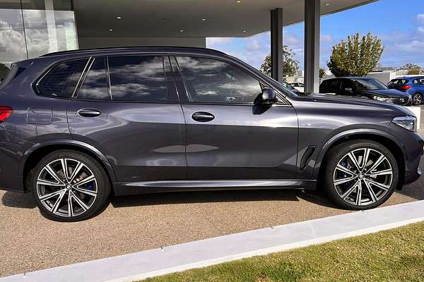 2019 BMW X5 xDrive40i G05