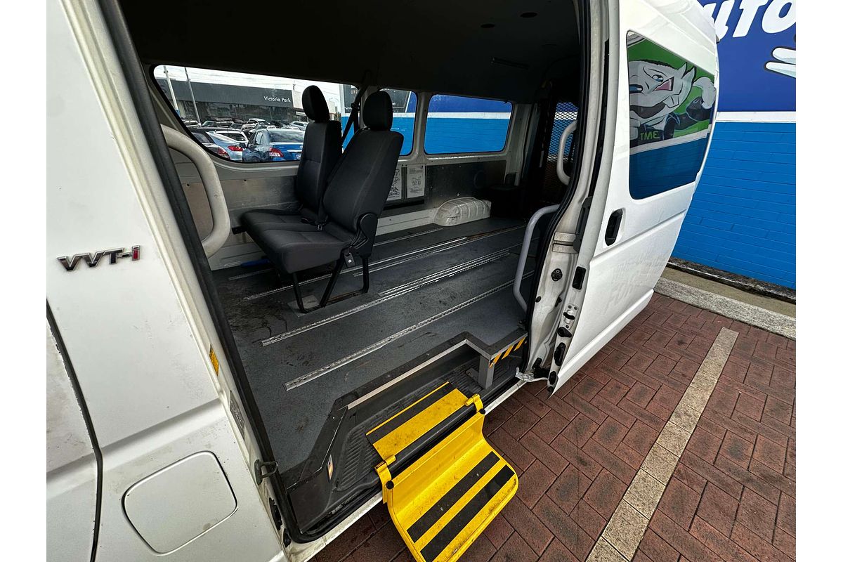 2006 Toyota Hiace Commuter TRH223R