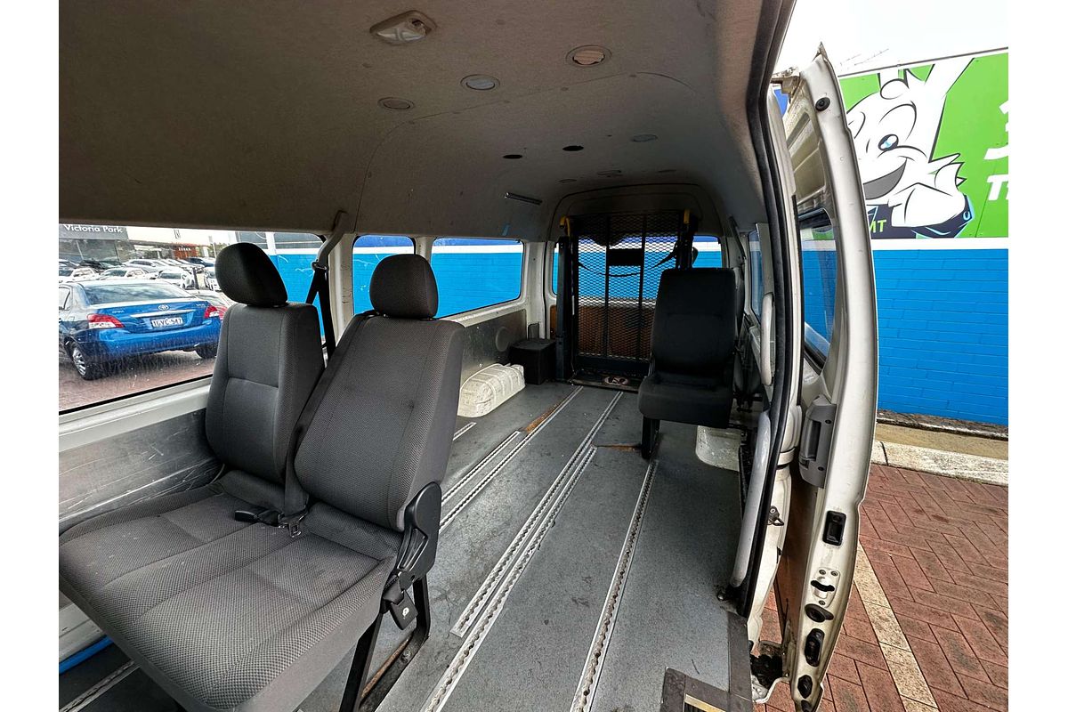 2006 Toyota Hiace Commuter TRH223R