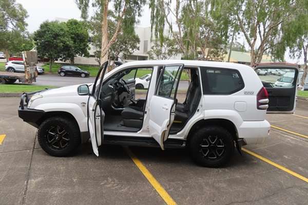 2009 Toyota Landcruiser Prado GX KDJ120R