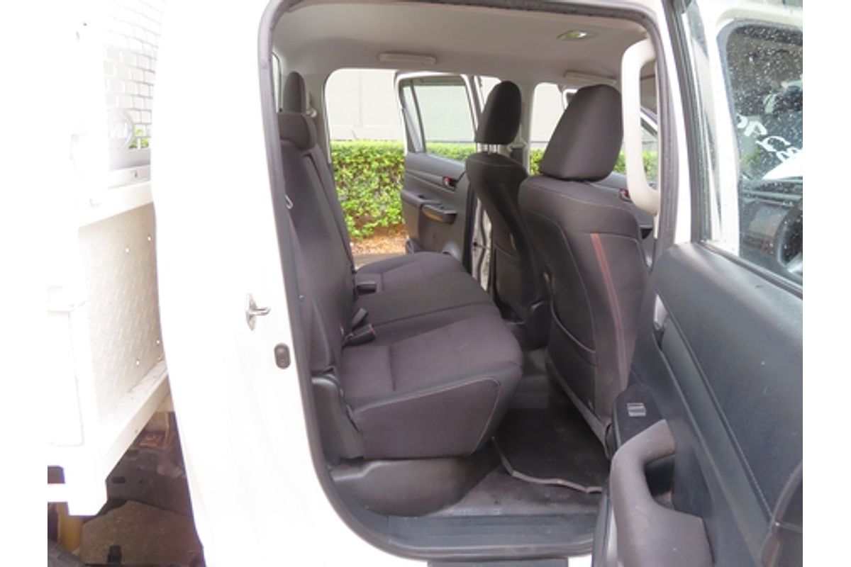 2019 Toyota Hilux SR GUN126R 4X4