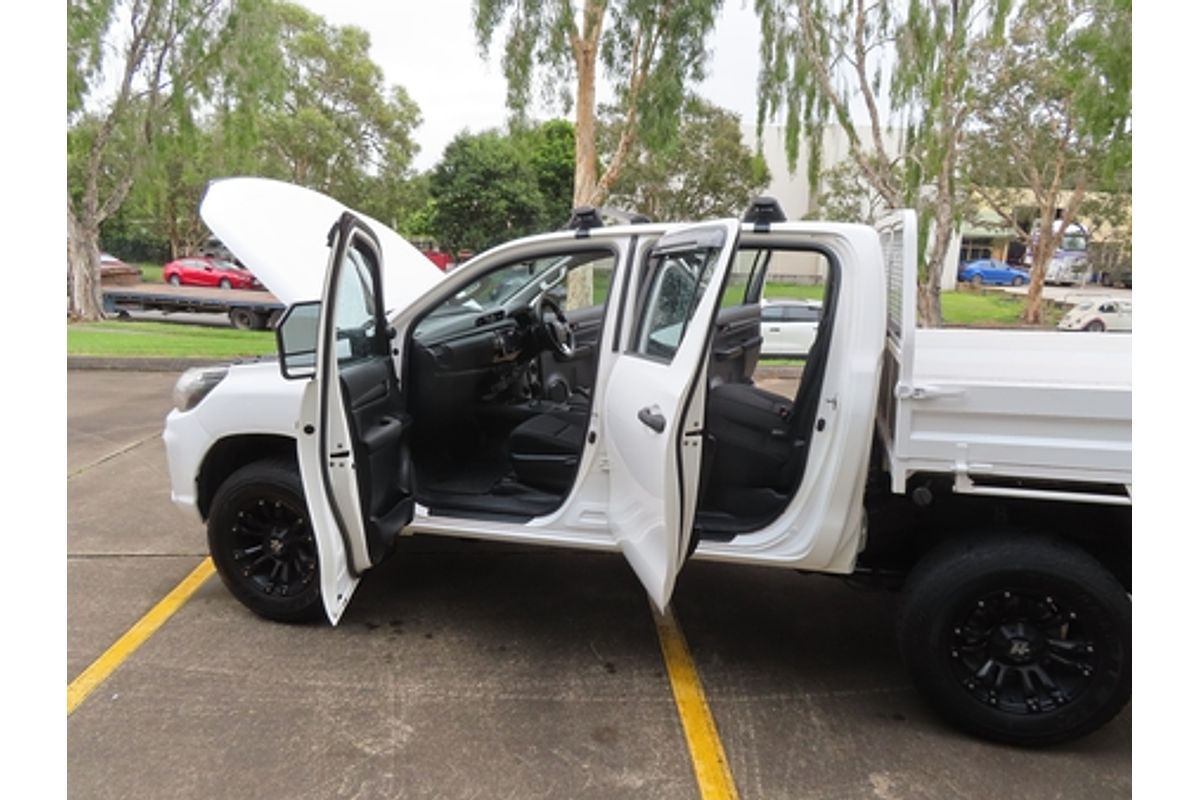 2019 Toyota Hilux SR GUN126R 4X4