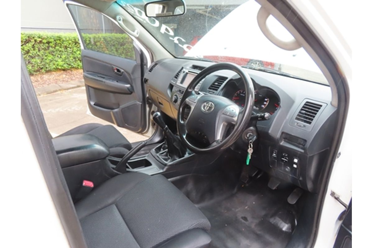 2015 Toyota Hilux SR KUN26R 4X4