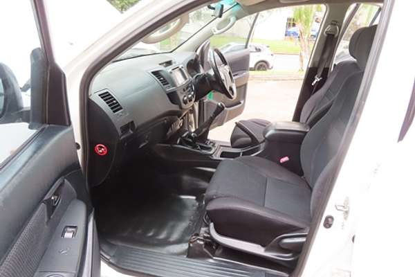 2015 Toyota Hilux SR KUN26R 4X4