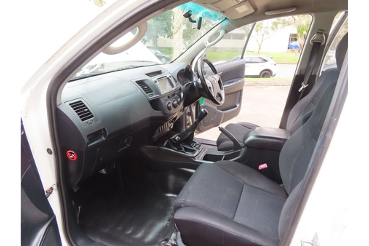 2015 Toyota Hilux SR KUN26R 4X4