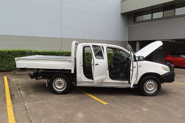 2015 Toyota Hilux SR KUN26R 4X4