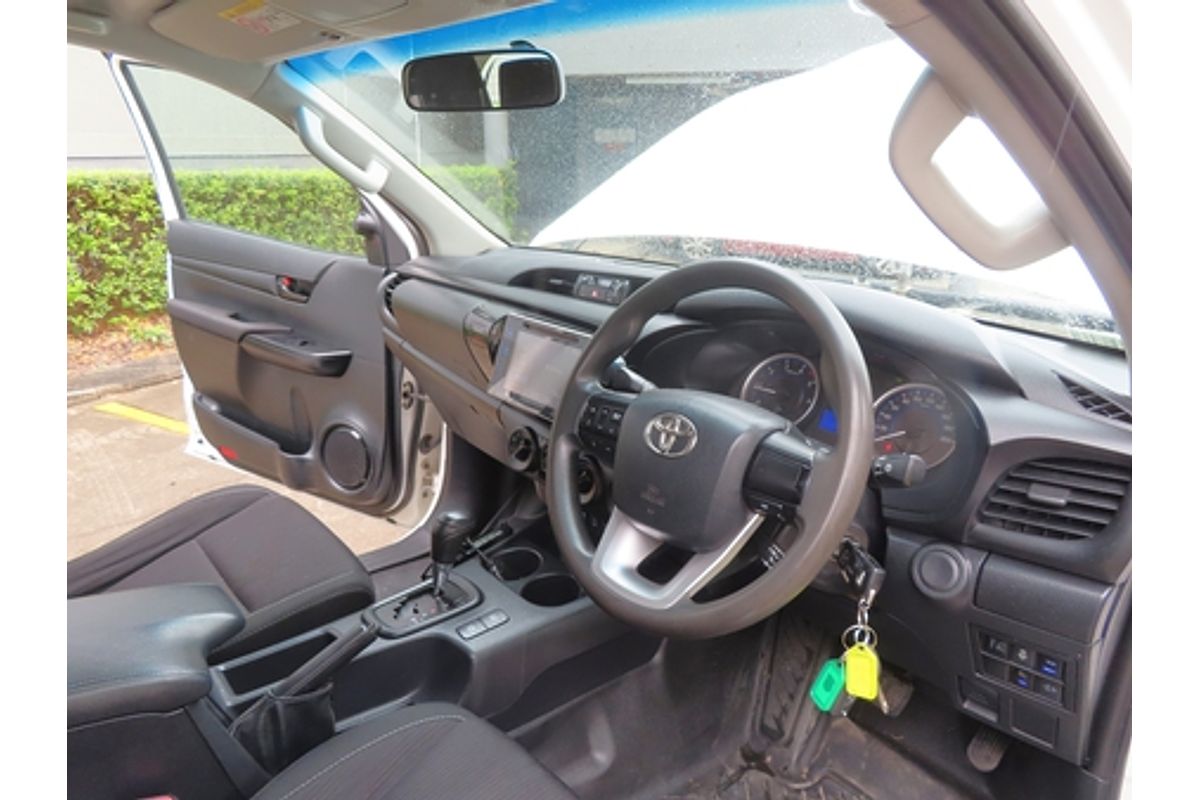 2019 Toyota Hilux SR GUN126R 4X4