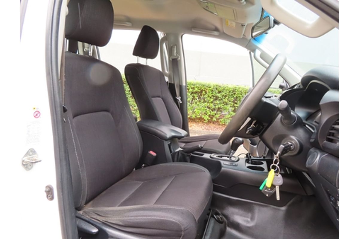 2019 Toyota Hilux SR GUN126R 4X4