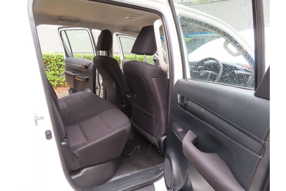 2019 Toyota Hilux SR GUN126R 4X4