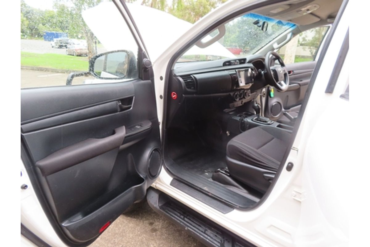 2019 Toyota Hilux SR GUN126R 4X4