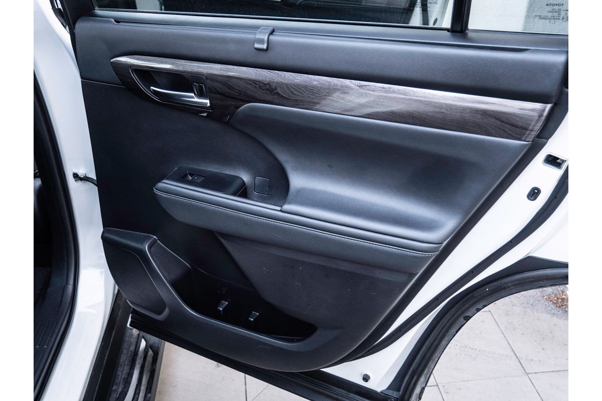 2021 Toyota Kluger Grande AXUH78R