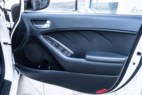 2015 Kia Cerato S YD