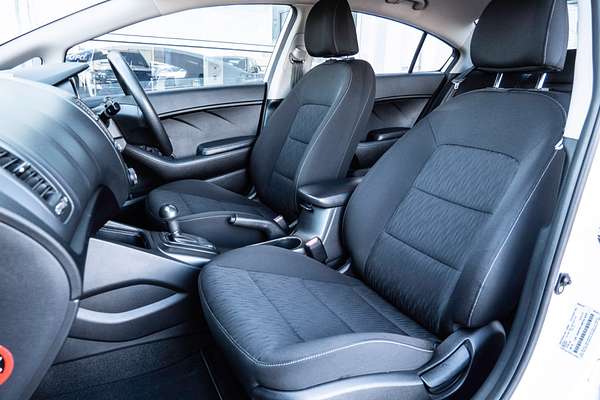 2015 Kia Cerato S YD