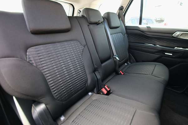 2024 Ford Everest Ambiente 2.0L