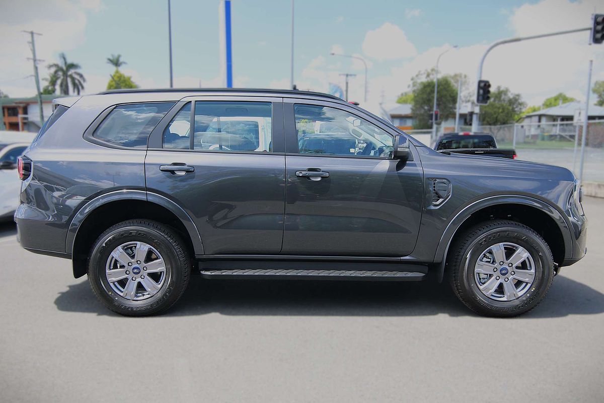 2024 Ford Everest Ambiente 2.0L