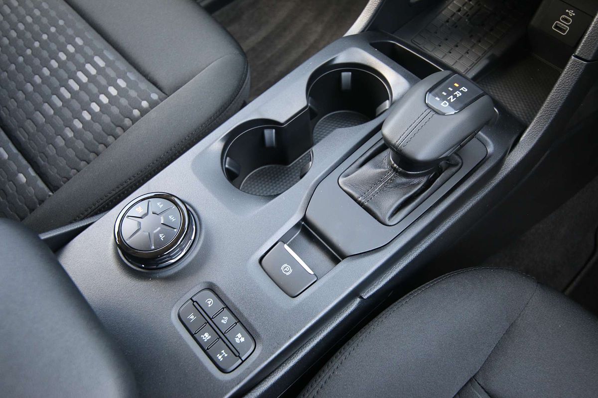 2024 Ford Everest Ambiente 2.0L