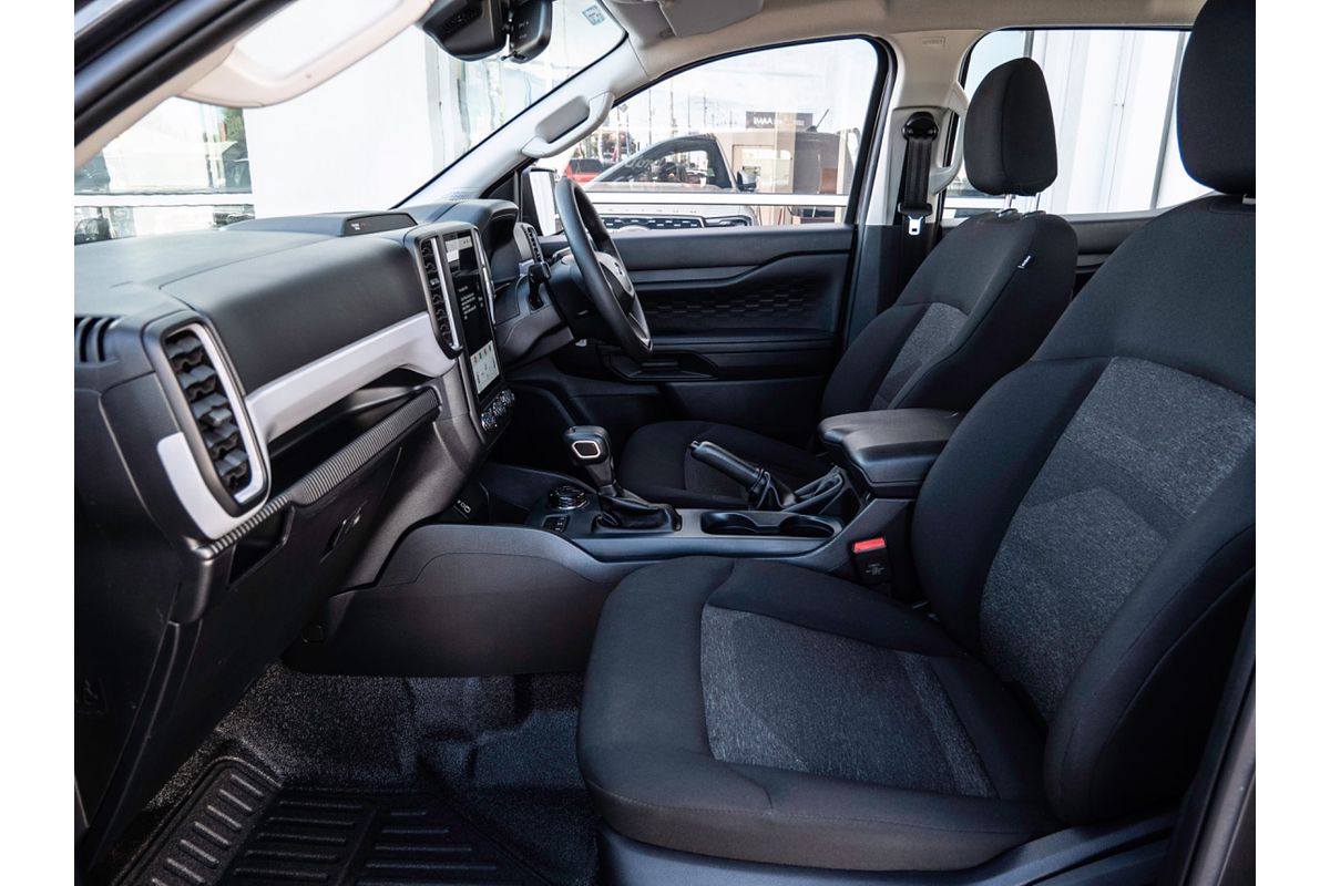 2024 Ford Ranger XL 4X4 2.0L