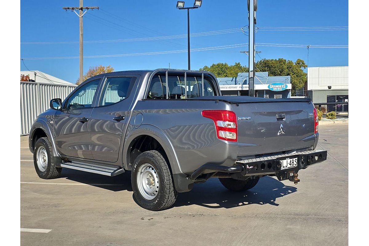 2016 Mitsubishi Triton GLX MQ 4X4