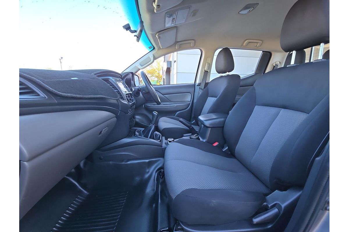 2016 Mitsubishi Triton GLX MQ 4X4