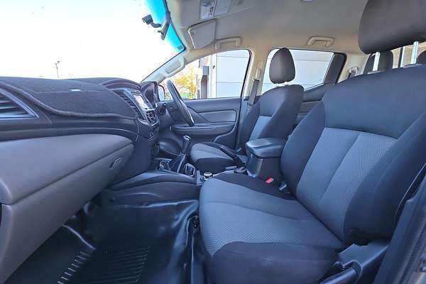 2016 Mitsubishi Triton GLX MQ 4X4
