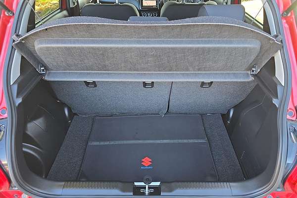 2017 Suzuki Swift GLX Turbo AZ