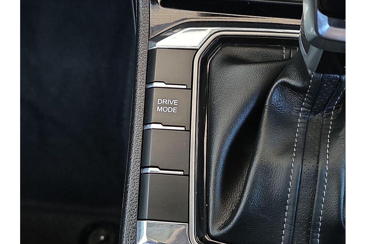 2019 SsangYong Korando ELX C300