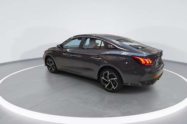 2024 MG MG5 Essence