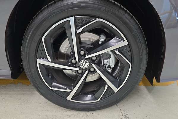 2024 MG MG5 Essence
