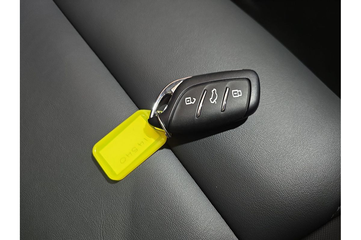 2024 MG MG5 Essence