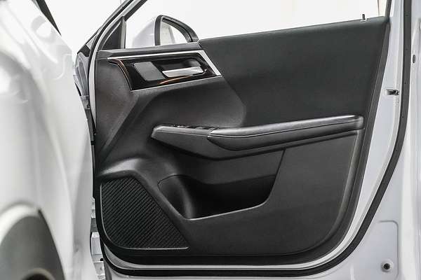 2024 Mitsubishi Outlander LS ZM
