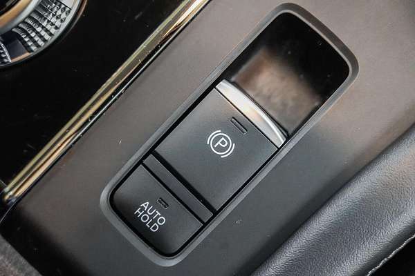 2024 Mitsubishi Outlander LS ZM