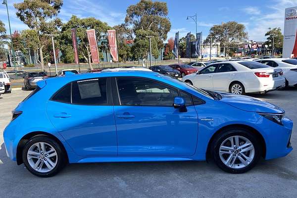 2020 Toyota Corolla SX Hybrid ZWE211R
