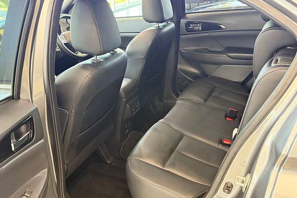 2022 Mitsubishi Eclipse Cross Exceed YB