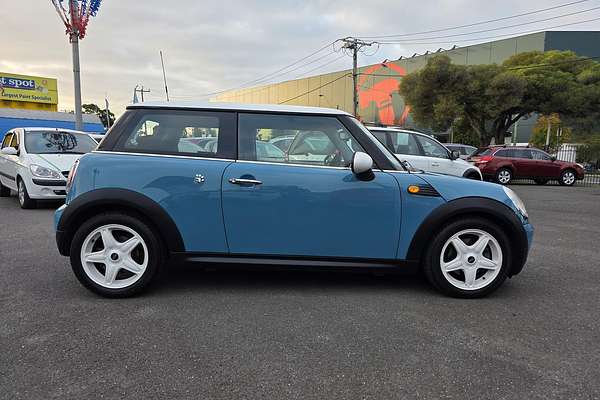 2008 MINI Hatch Cooper R56