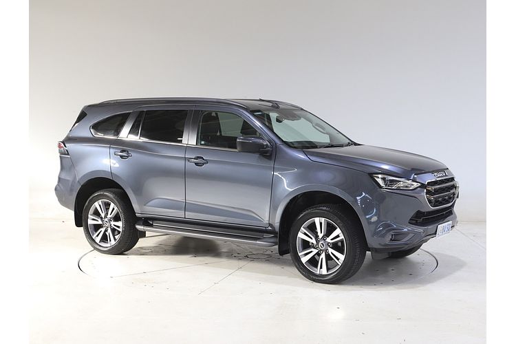 2023 Isuzu MU-X LS-T