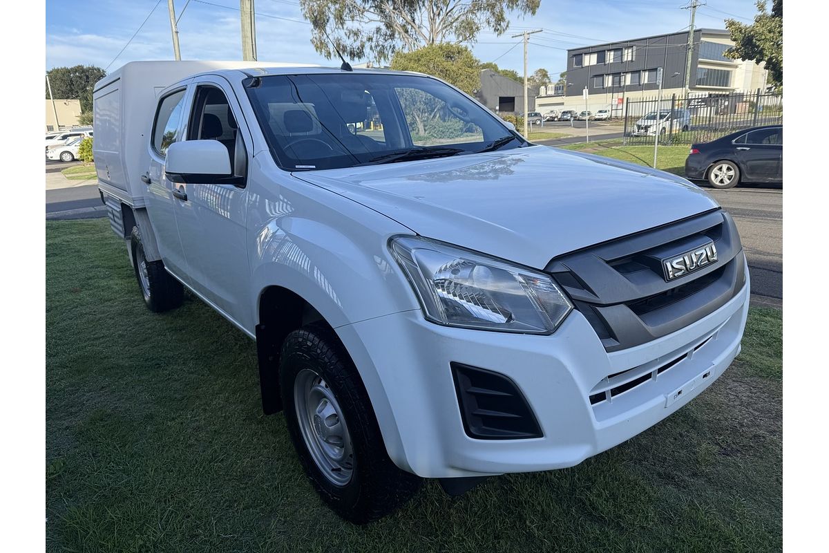 2017 Isuzu D-MAX SX 4X4