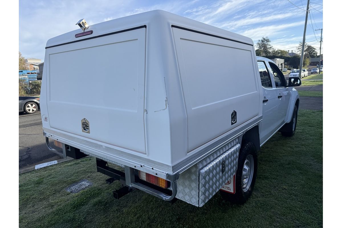 2017 Isuzu D-MAX SX 4X4