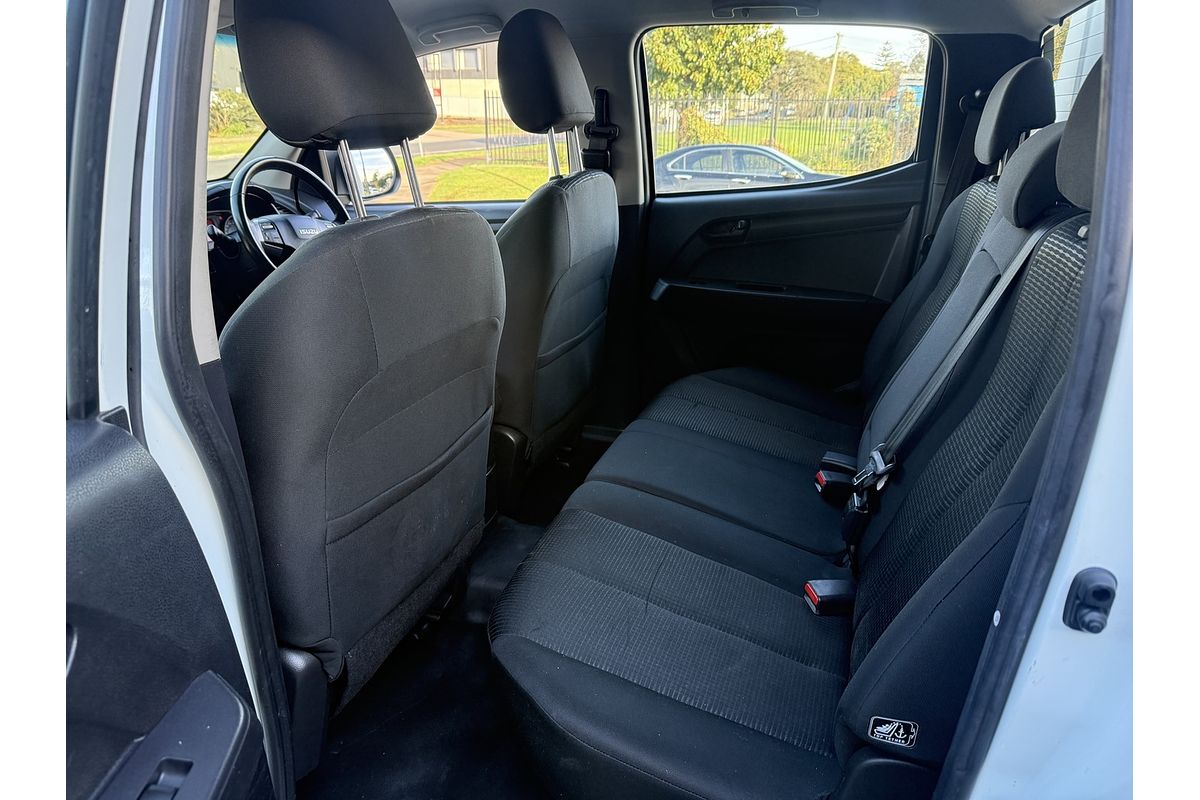 2017 Isuzu D-MAX SX 4X4