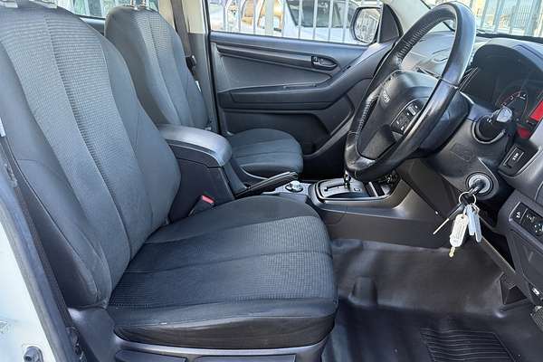 2017 Isuzu D-MAX SX 4X4
