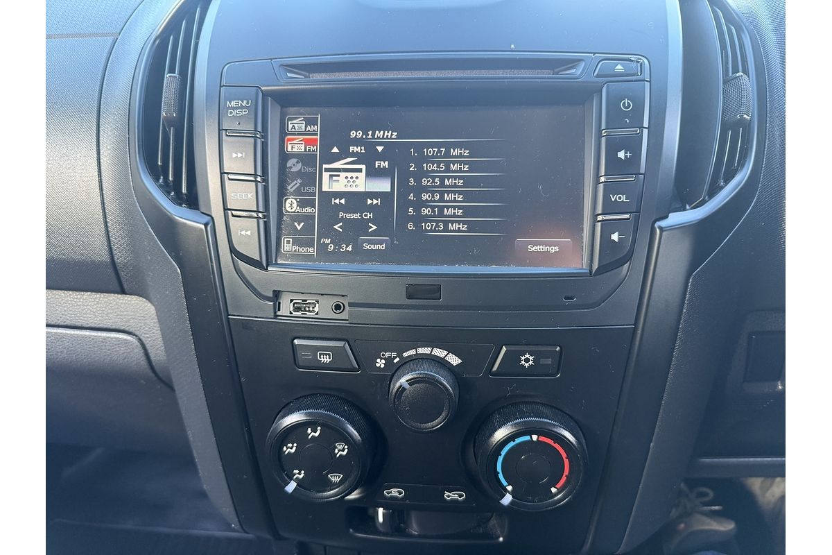 2017 Isuzu D-MAX SX 4X4