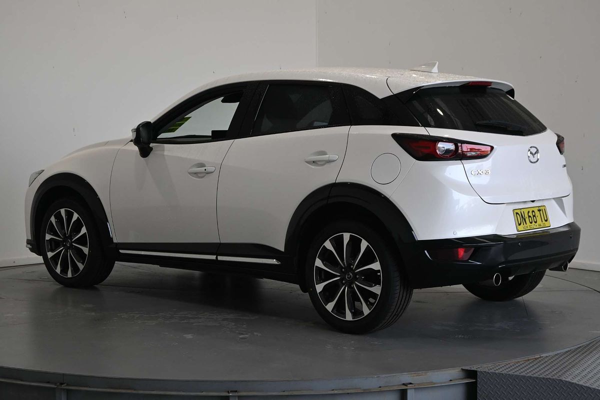 2022 Mazda CX-3 sTouring DK
