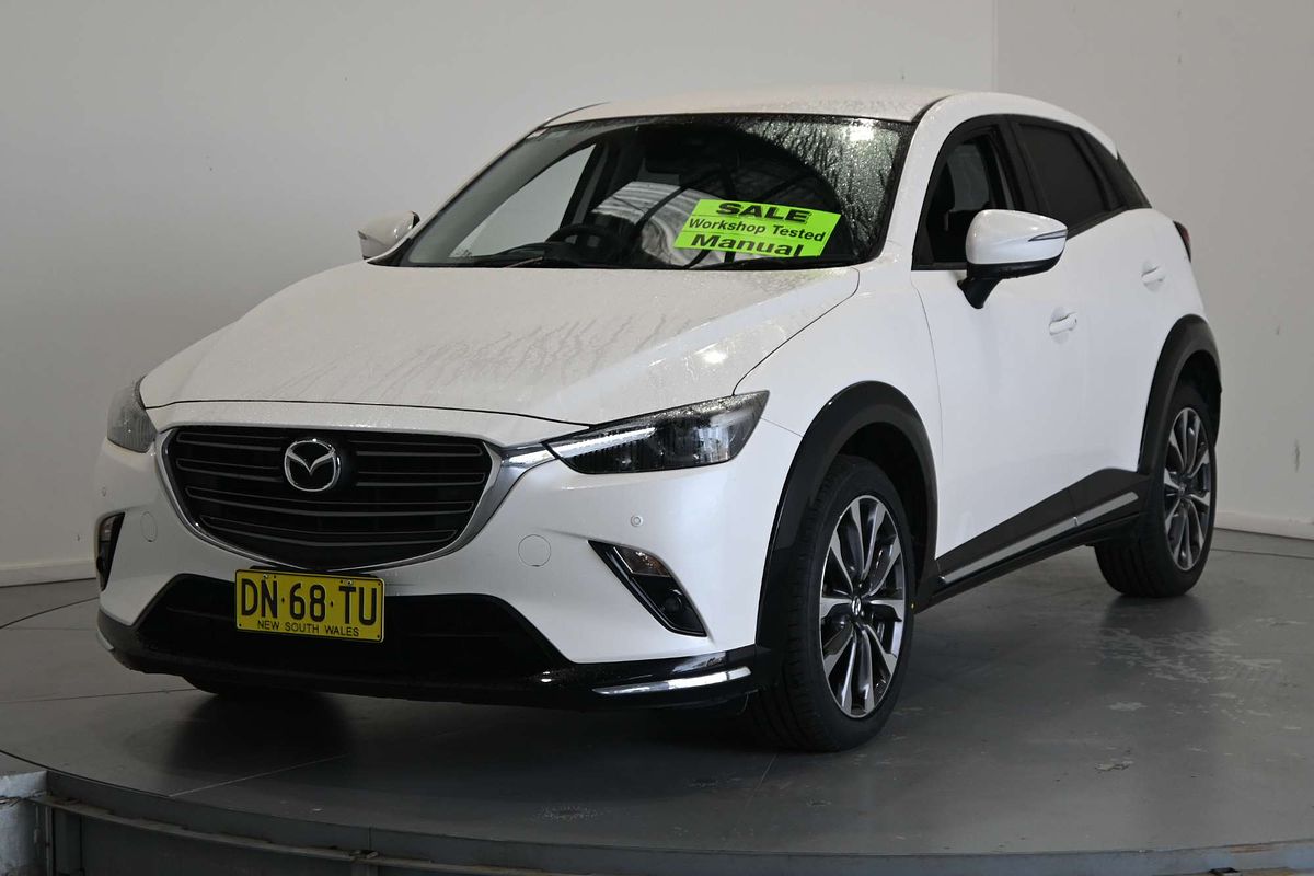2022 Mazda CX-3 sTouring DK