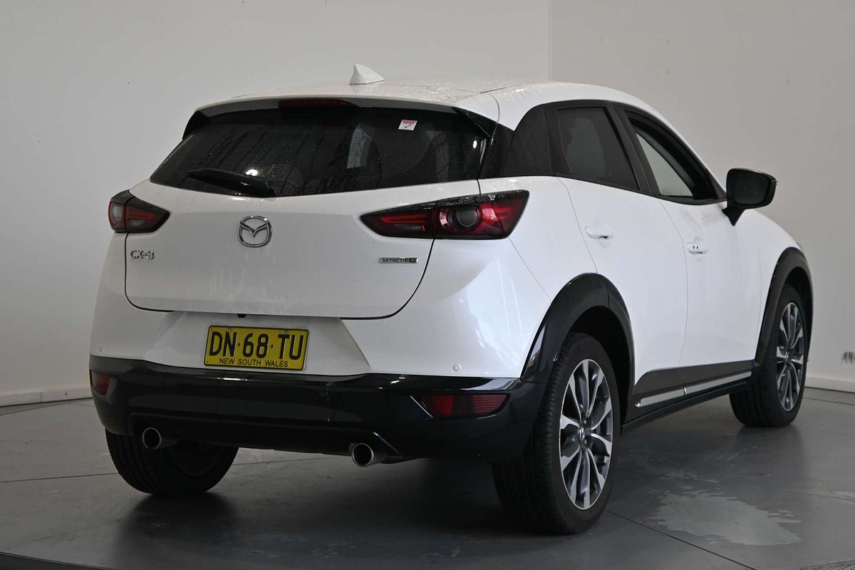 2022 Mazda CX-3 sTouring DK