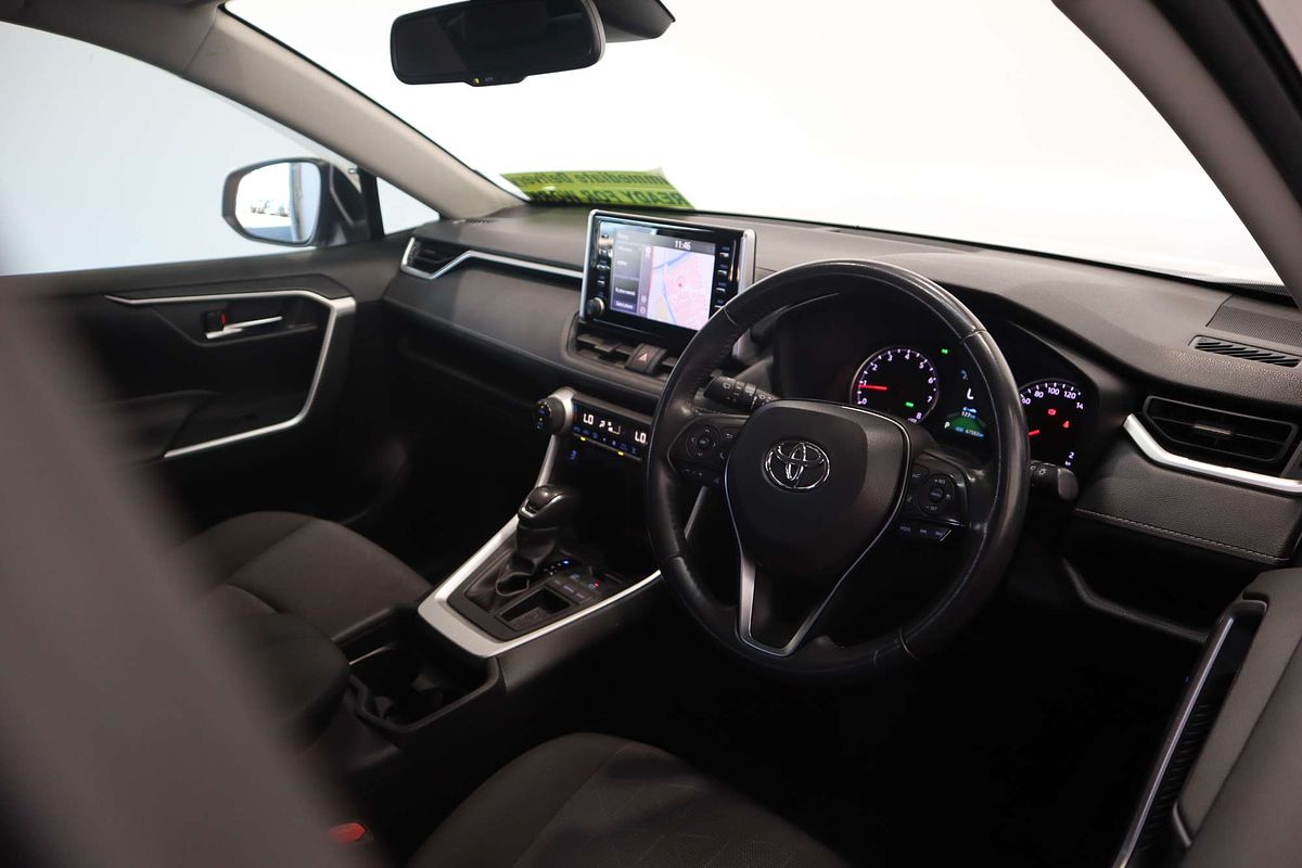 2020 Toyota RAV4 GXL MXAA52R