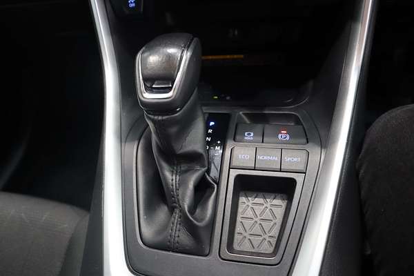 2020 Toyota RAV4 GXL MXAA52R