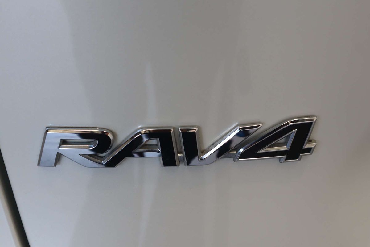 2020 Toyota RAV4 GXL MXAA52R