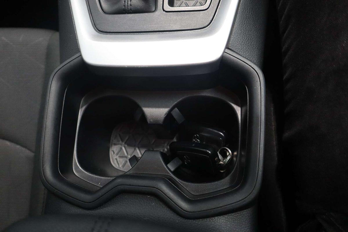 2020 Toyota RAV4 GXL MXAA52R