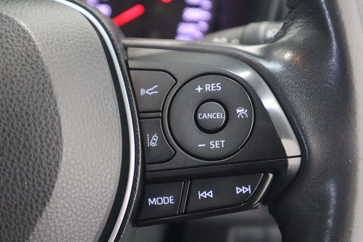 2020 Toyota RAV4 GXL MXAA52R