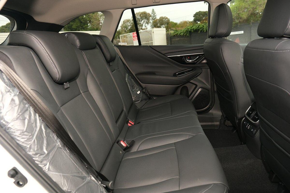 2025 Subaru Outback AWD Touring XT 6GEN